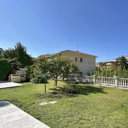 Appartamento Casa Dei Fiordalisi 3 Bedroom Parking And Garden *